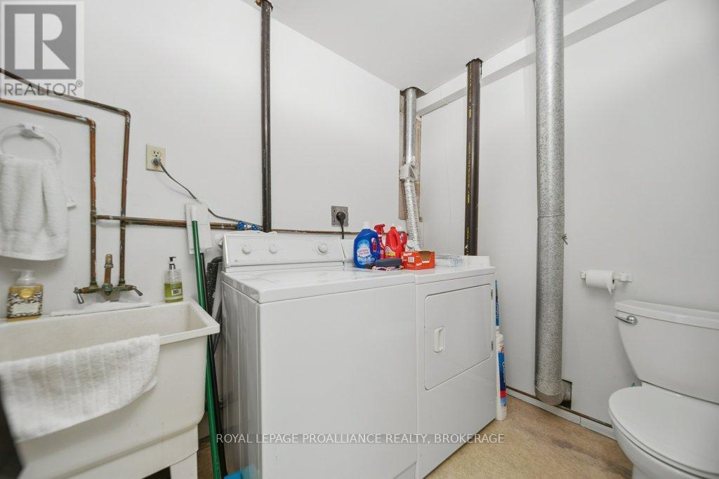 66 - 1 Place D'armes, Kingston (East Of Sir John A. Blvd), Ontario  K7K 6S4 - Photo 30 - X12758864