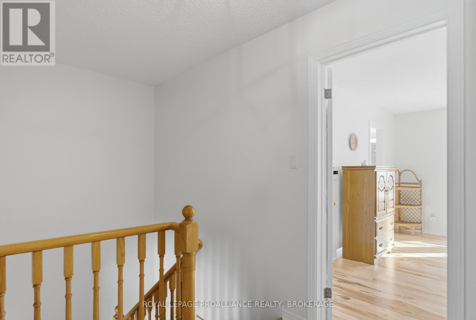 66 - 1 Place D'armes, Kingston (East Of Sir John A. Blvd), Ontario  K7K 6S4 - Photo 16 - X12758864