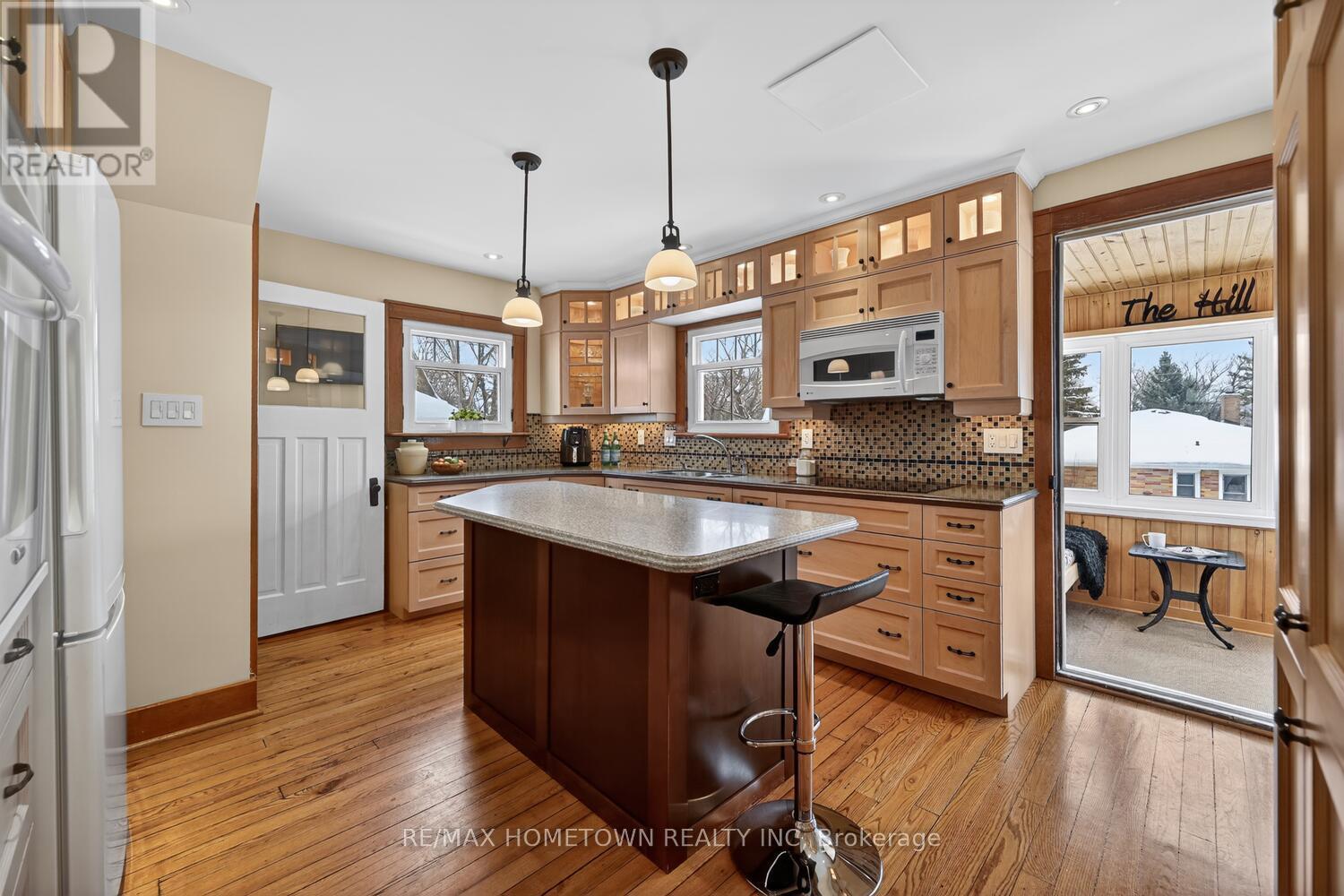 11 Ravina Place, Brockville, Ontario  K6V 4S8 - Photo 9 - X12759232