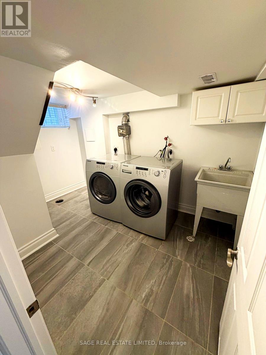 375 Lawrence Avenue W, Toronto, Ontario  M5M 1B8 - Photo 13 - C12753650