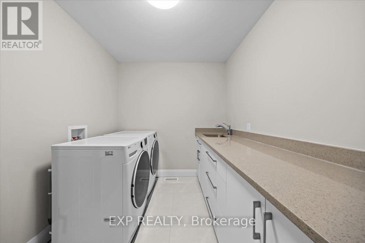 348 Abbeydale Circle, Ottawa, Ontario  K2K 0E9 - Photo 26 - X12662442