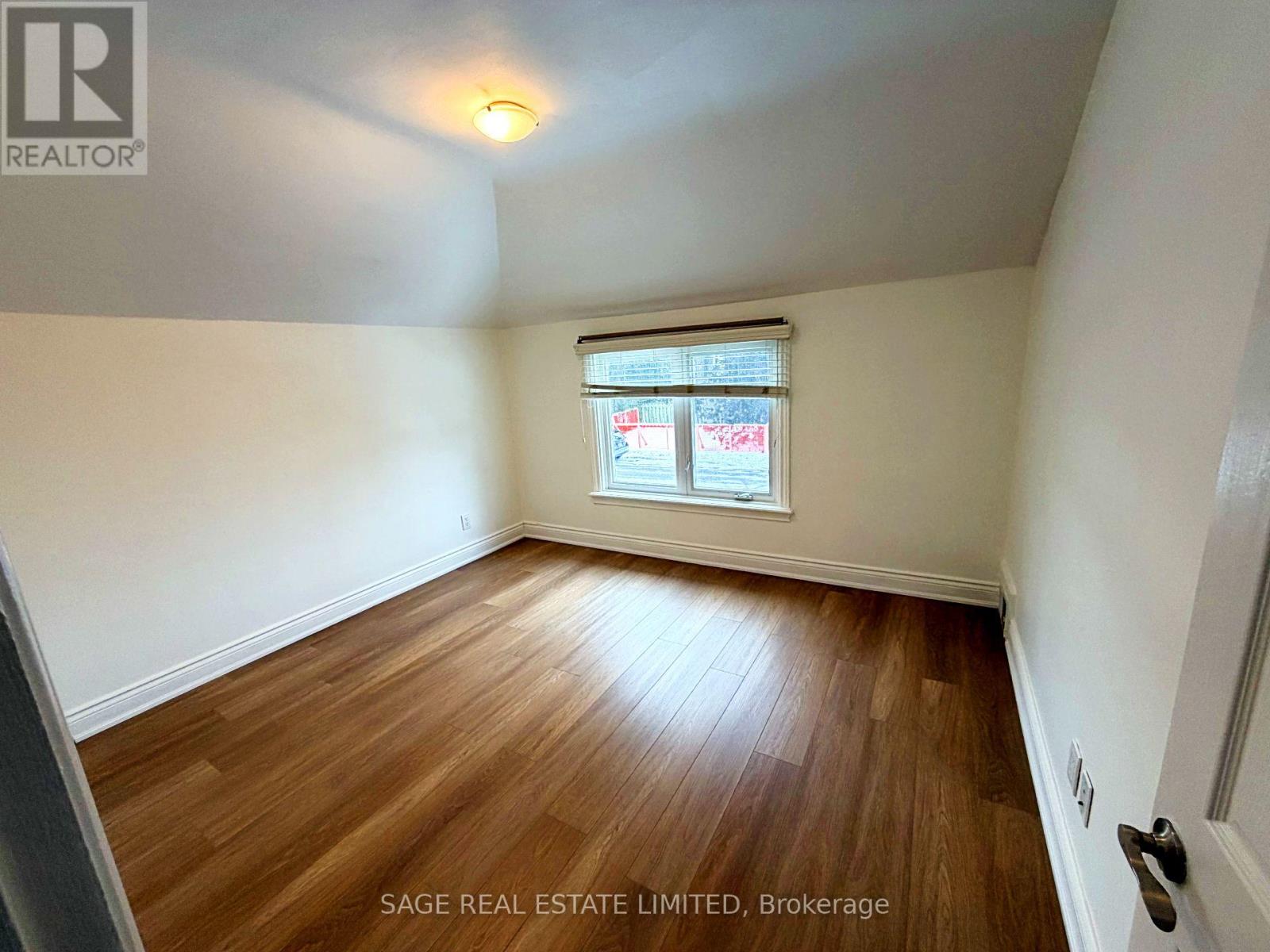 375 Lawrence Avenue W, Toronto, Ontario  M5M 1B8 - Photo 8 - C12753650