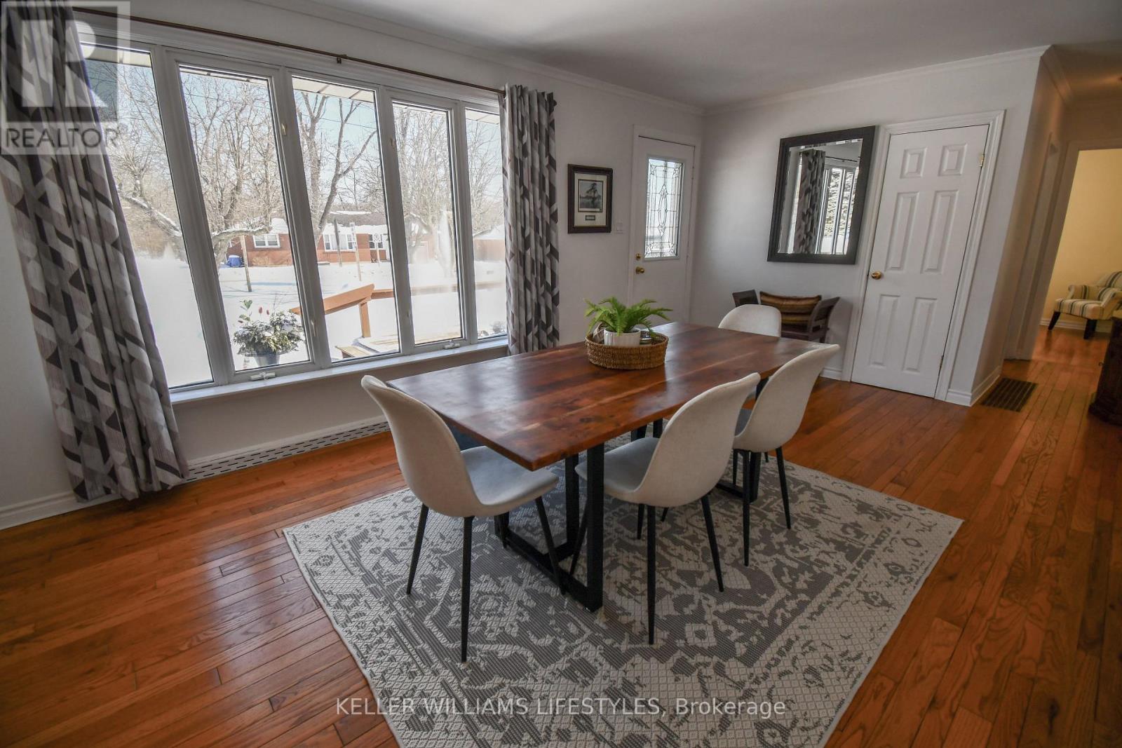 378 Carlow Road, Central Elgin, Ontario  N5L 5B4 - Photo 5 - X12752040