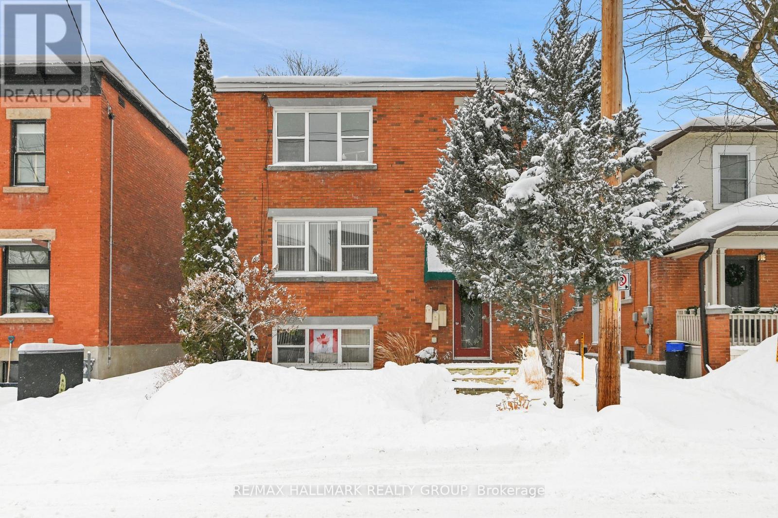 55 IVY CRESCENT, Ottawa, Ontario