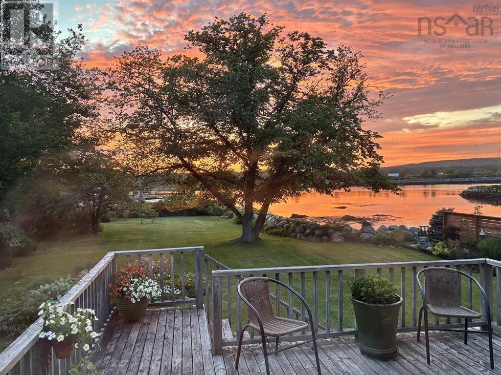 66 Main Street, Liverpool, Nova Scotia  B0T 1K0 - Photo 36 - 202519624