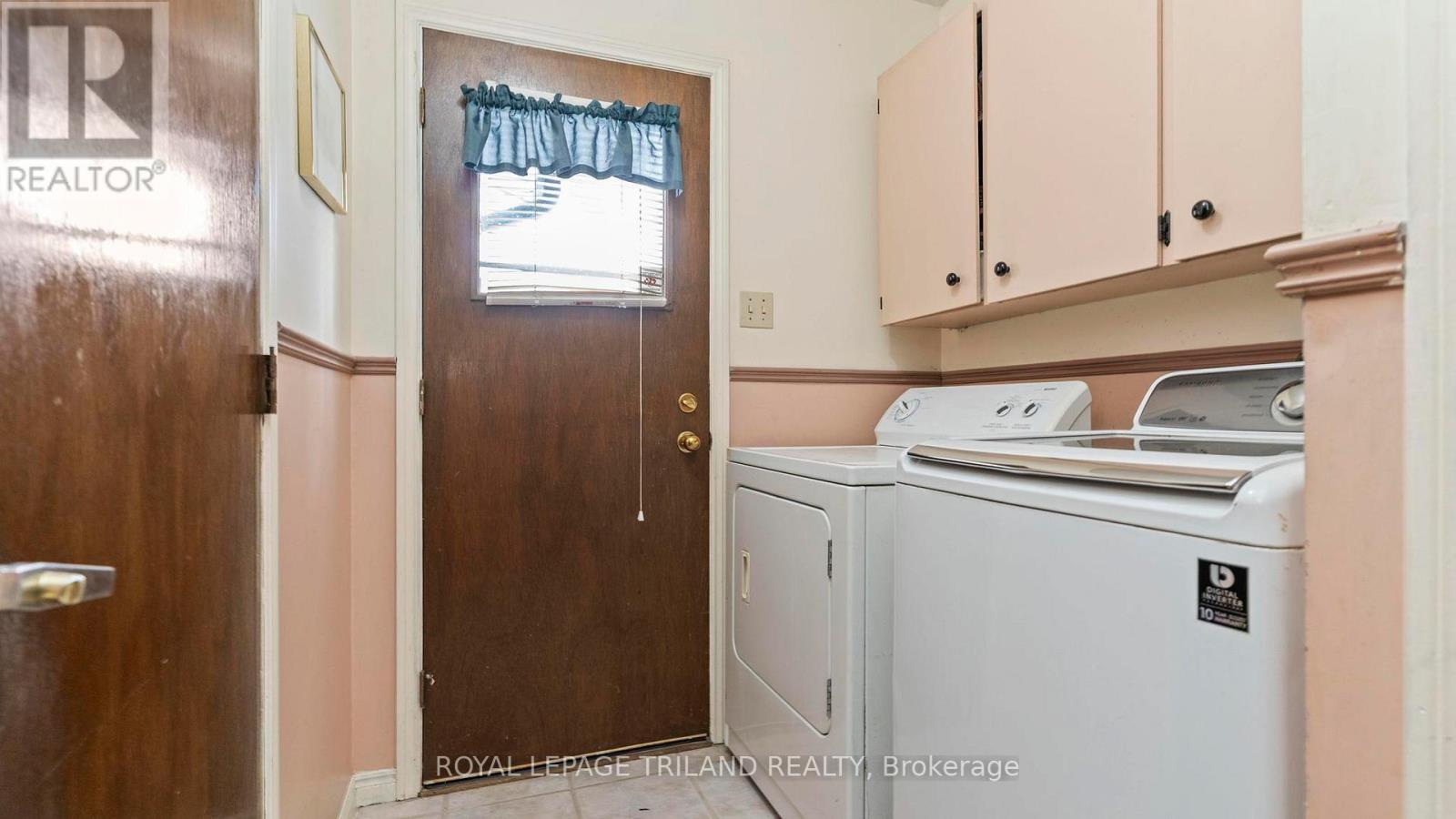 535 Grand View Avenue, London South, Ontario  N6K 3E8 - Photo 13 - X12755356