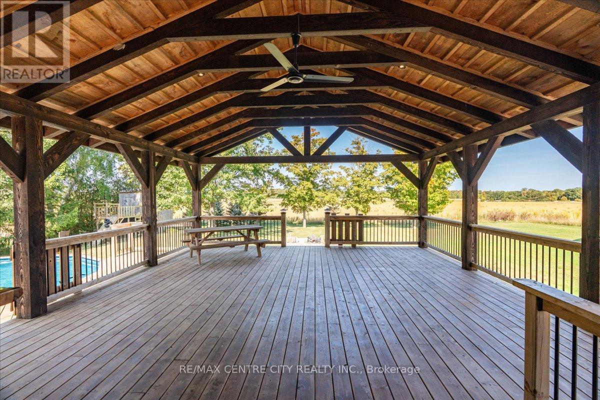 9516 Argyle Street E, North Middlesex, Ontario  N0M 1A0 - Photo 16 - X12757200