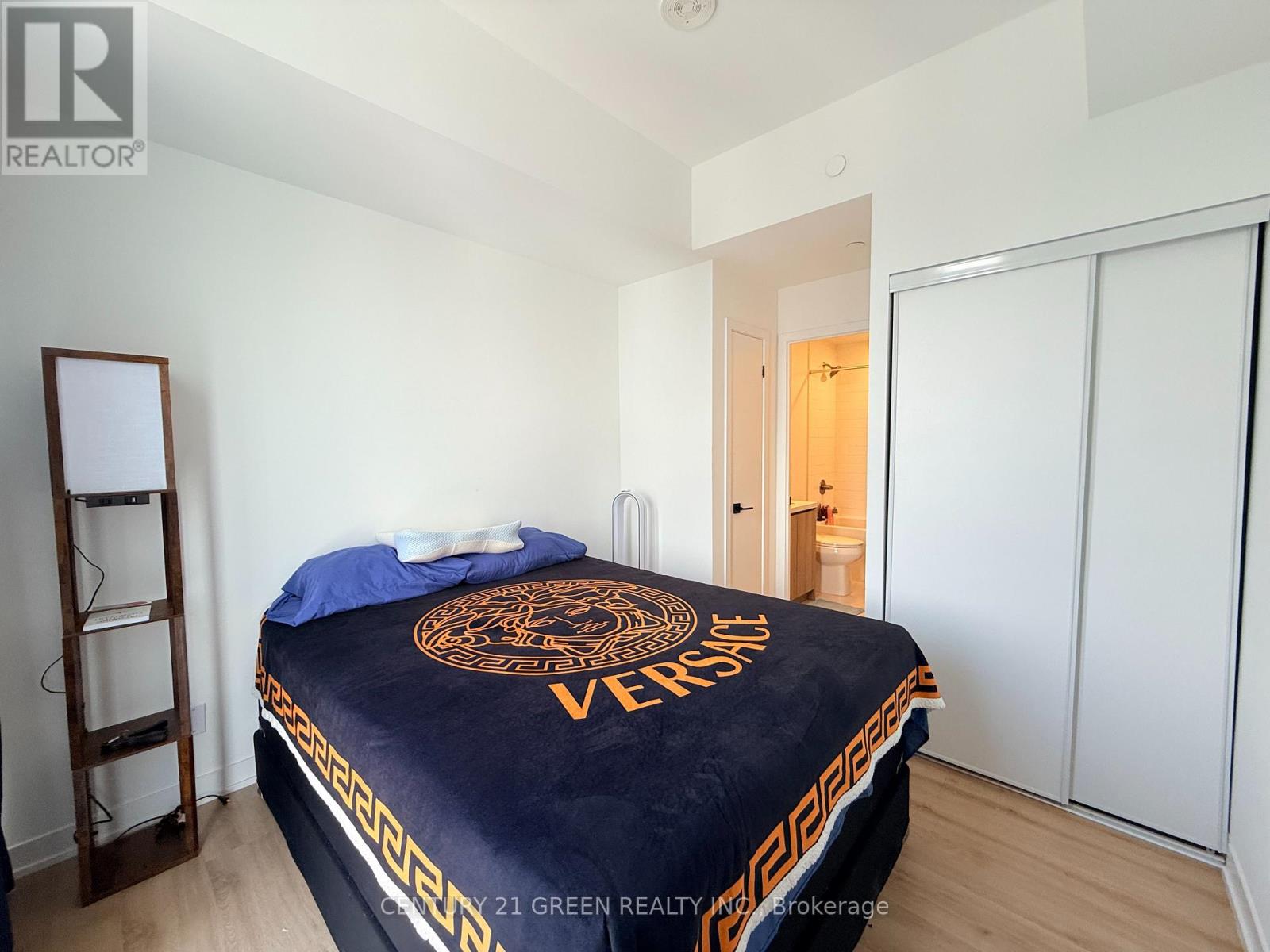 2710 - 319 Jarvis Street, Toronto (Moss Park), Ontario  M5B 0C8 - Photo 11 - C12755218