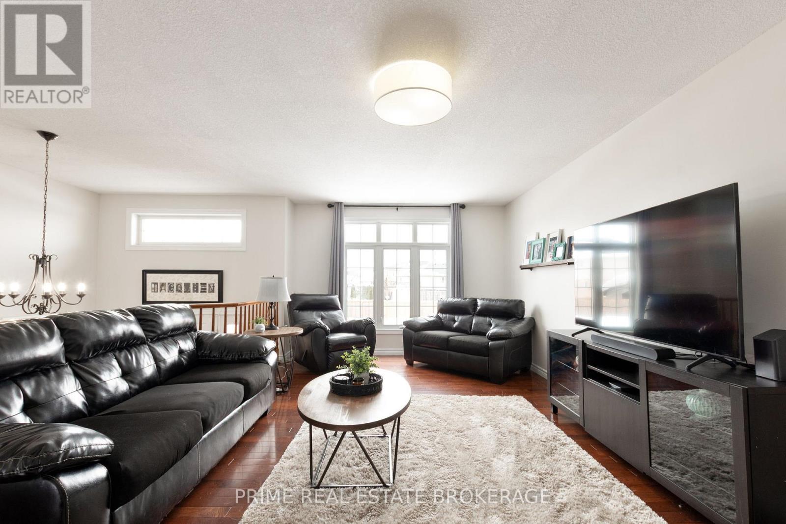 18 Watson Crescent, Central Elgin, Ontario  N5P 4P9 - Photo 11 - X12757416