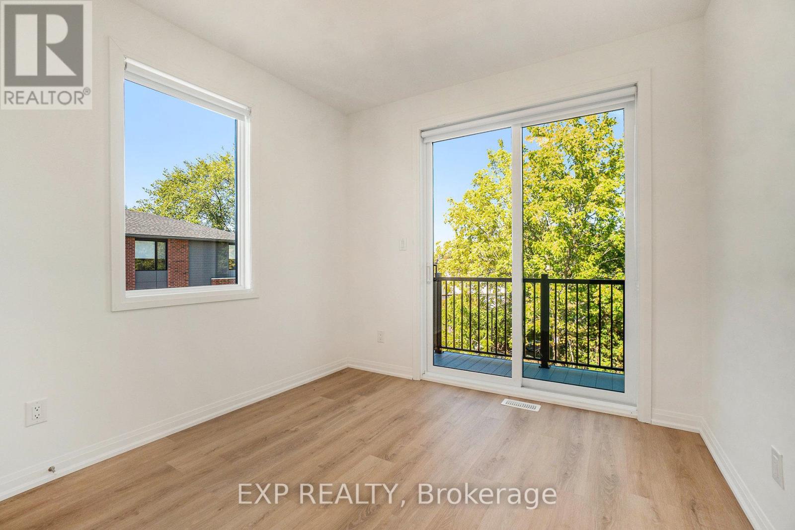 200 - 255 Castor Street, Russell, Ontario  K4R 0M2 - Photo 15 - X12753444