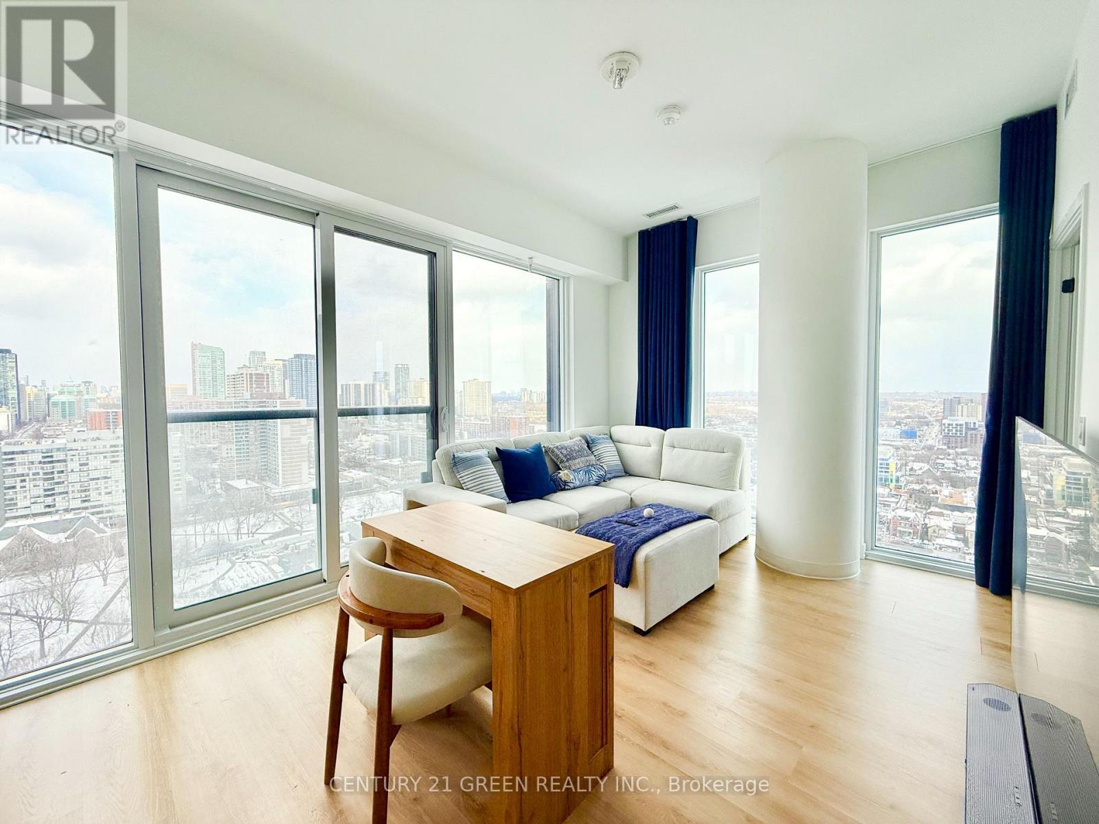 2710 - 319 Jarvis Street, Toronto (Moss Park), Ontario  M5B 0C8 - Photo 16 - C12755218