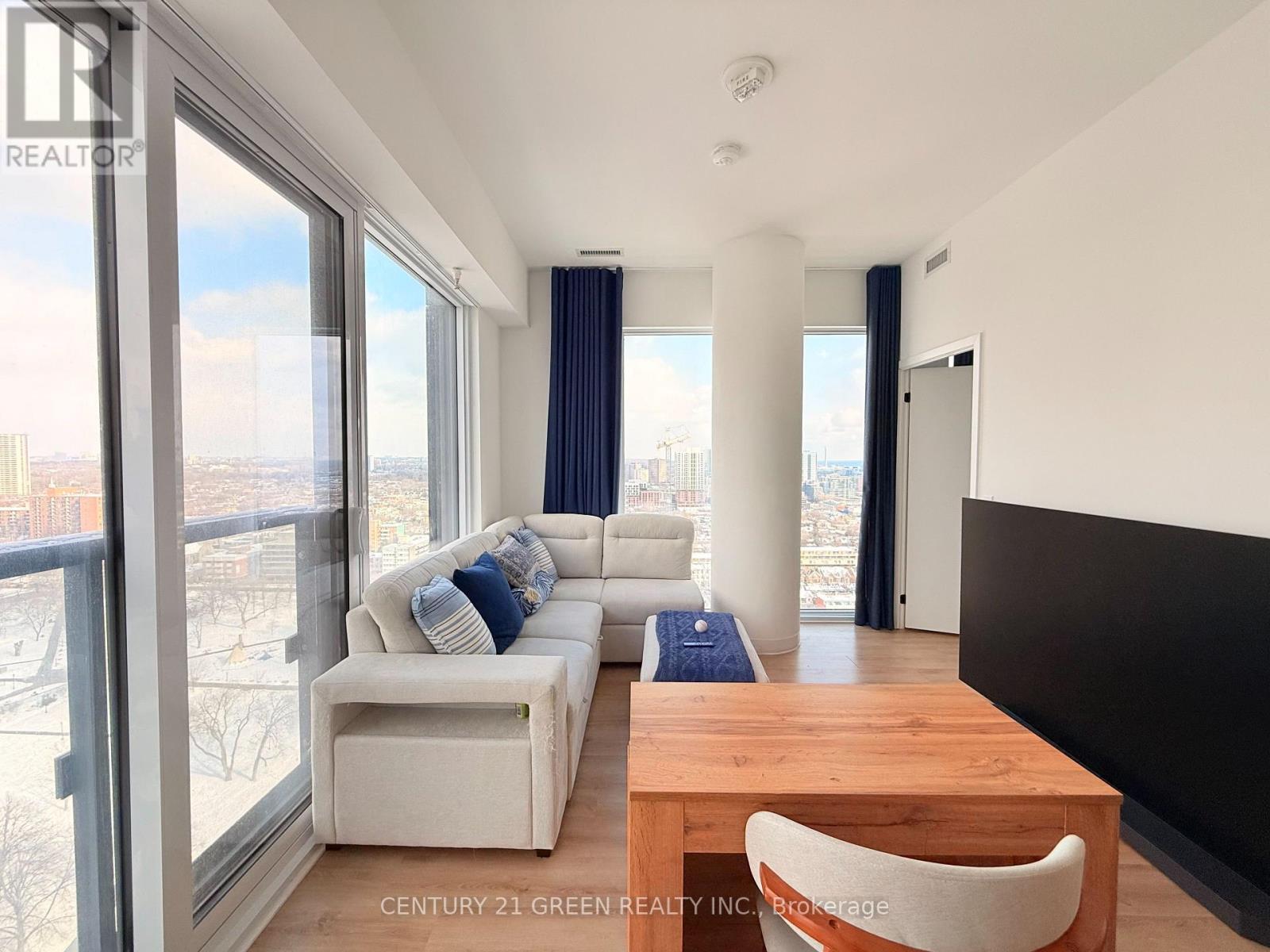 2710 - 319 Jarvis Street, Toronto (Moss Park), Ontario  M5B 0C8 - Photo 9 - C12755218