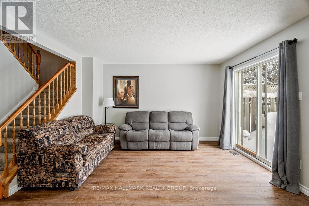 17 Alberni Street, Ottawa, Ontario  K2J 1V8 - Photo 10 - X12753378