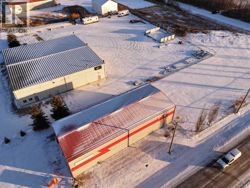 3 & 5 Van Der Horn Way, Rural Red Deer County, Alberta  T4S 2M4 - Photo 35 - A2278131