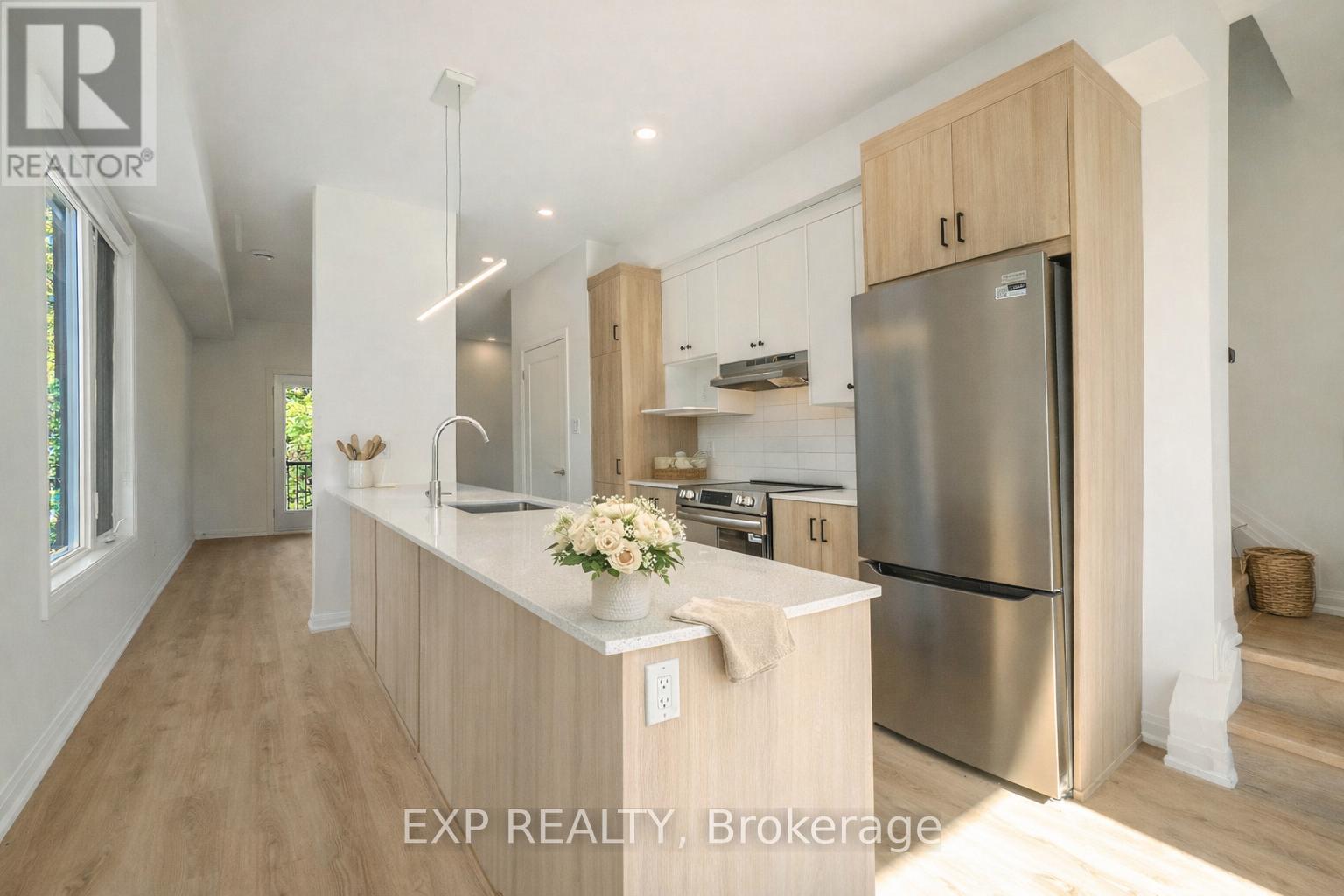 200 - 255 Castor Street, Russell, Ontario  K4R 0M2 - Photo 6 - X12753444