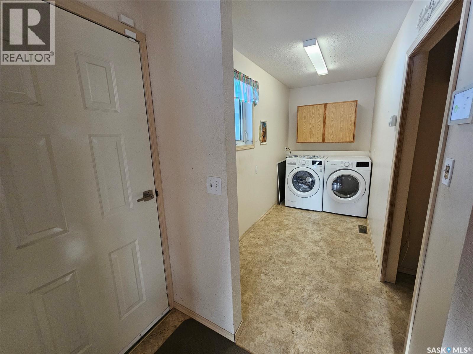 411 3rd Avenue W, Meadow Lake, Saskatchewan  S9X 1B8 - Photo 7 - SK013134