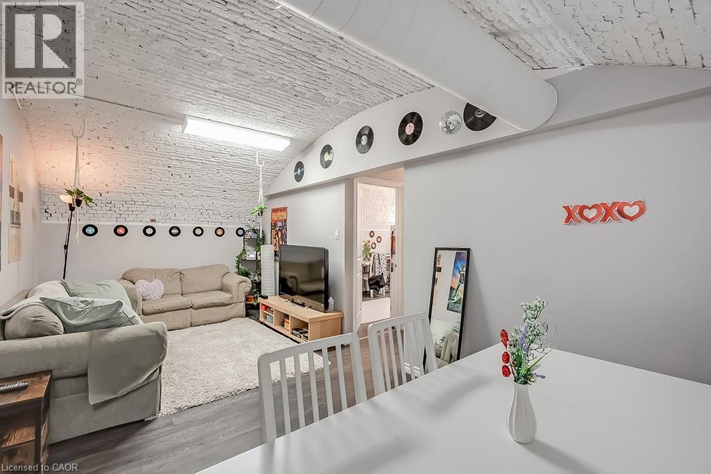 50 Sanders Boulevard, Hamilton, Ontario  L8S 3J6 - Photo 17 - 40802767