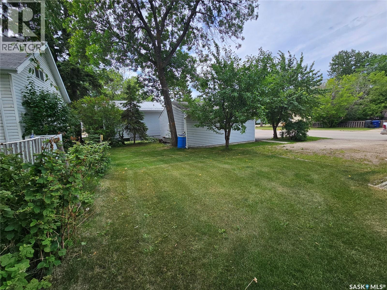 411 3rd Avenue W, Meadow Lake, Saskatchewan  S9X 1B8 - Photo 17 - SK013134