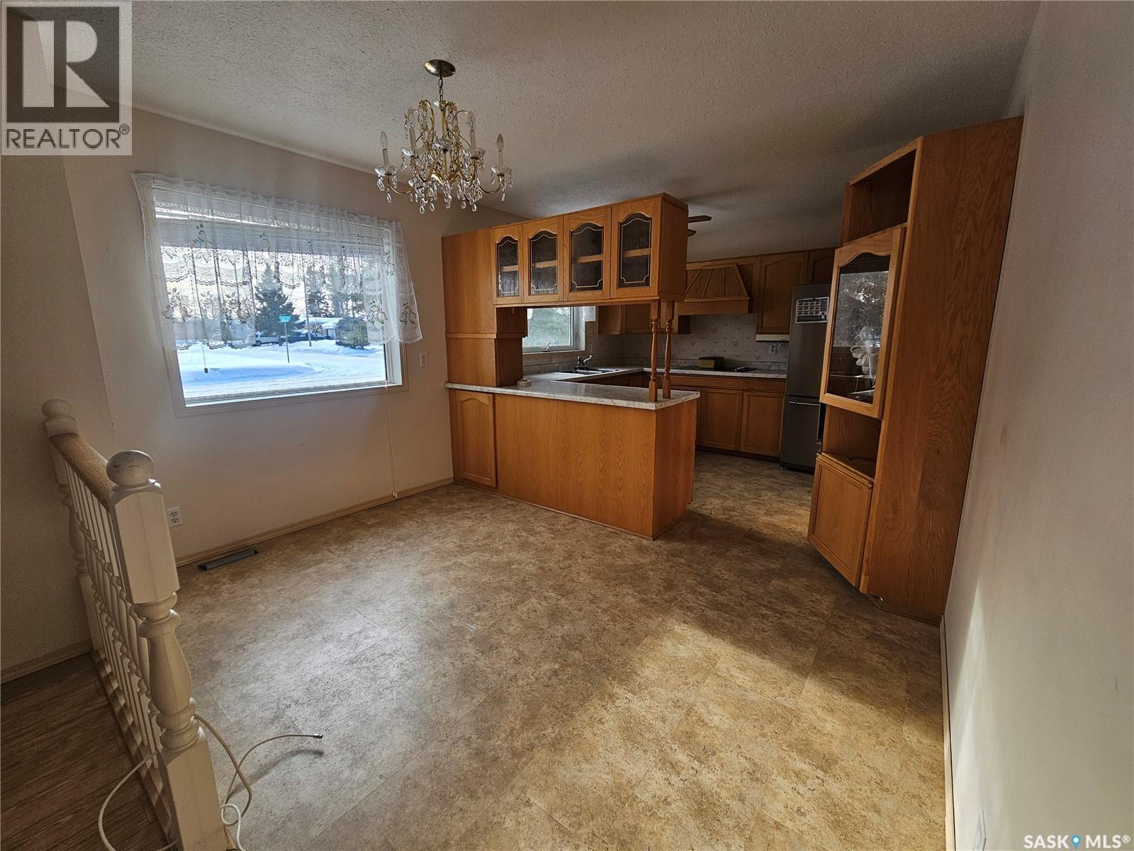 411 3rd Avenue W, Meadow Lake, Saskatchewan  S9X 1B8 - Photo 4 - SK013134