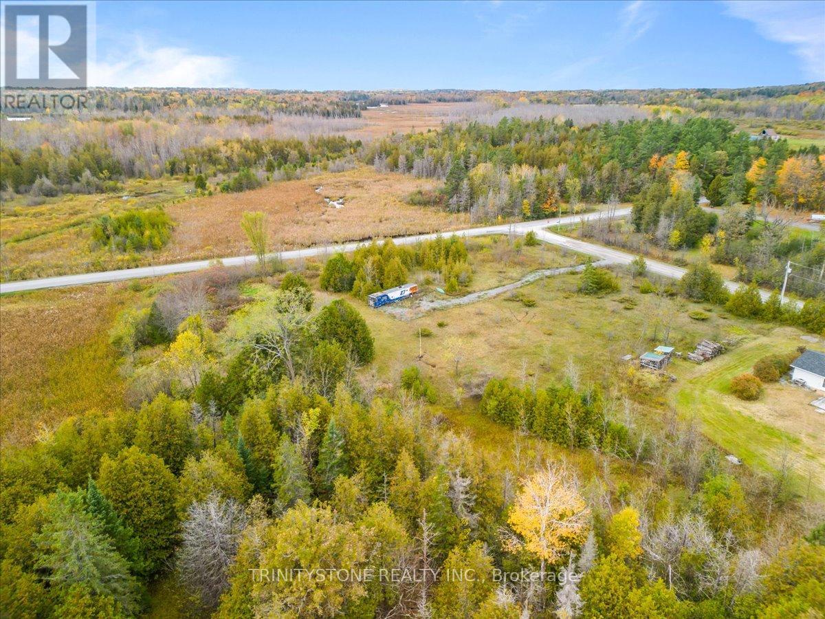 1754 Kilmaurs Side Road, Ottawa, Ontario  K0A 3M0 - Photo 7 - X12755954