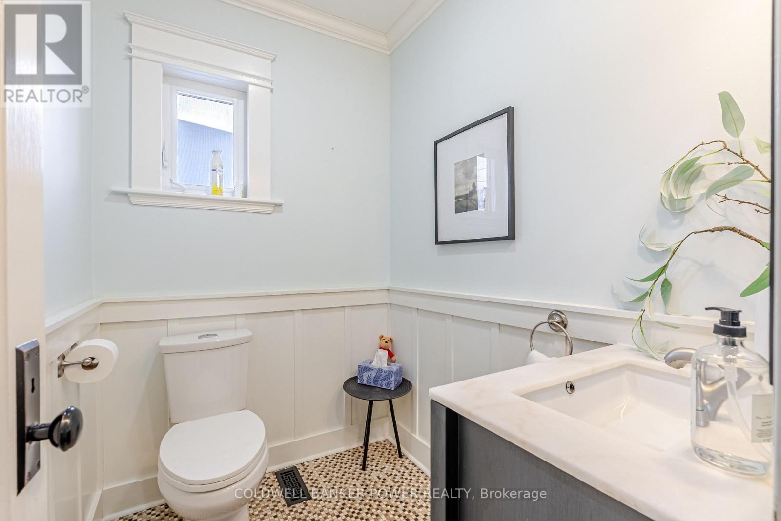 1 Mckenzie Avenue, London South, Ontario  N6C 1V1 - Photo 18 - X12757990