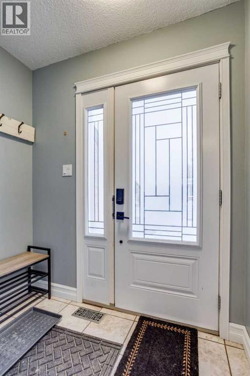 148 Silvertip Place, Fort Mcmurray, Alberta  T9H 3B1 - Photo 3 - A2280101