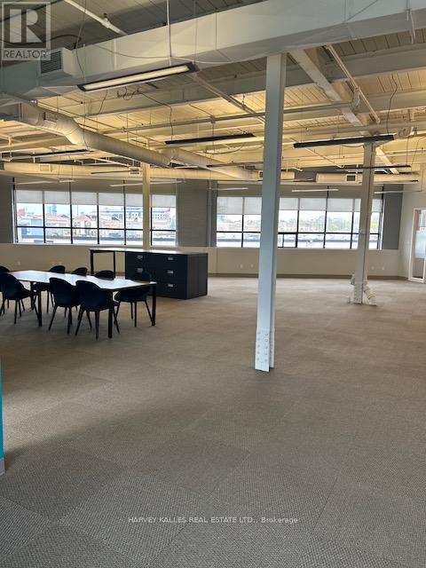 200 - 109 Vanderhoof Avenue, Toronto, Ontario  M4G 2H7 - Photo 14 - C12755772