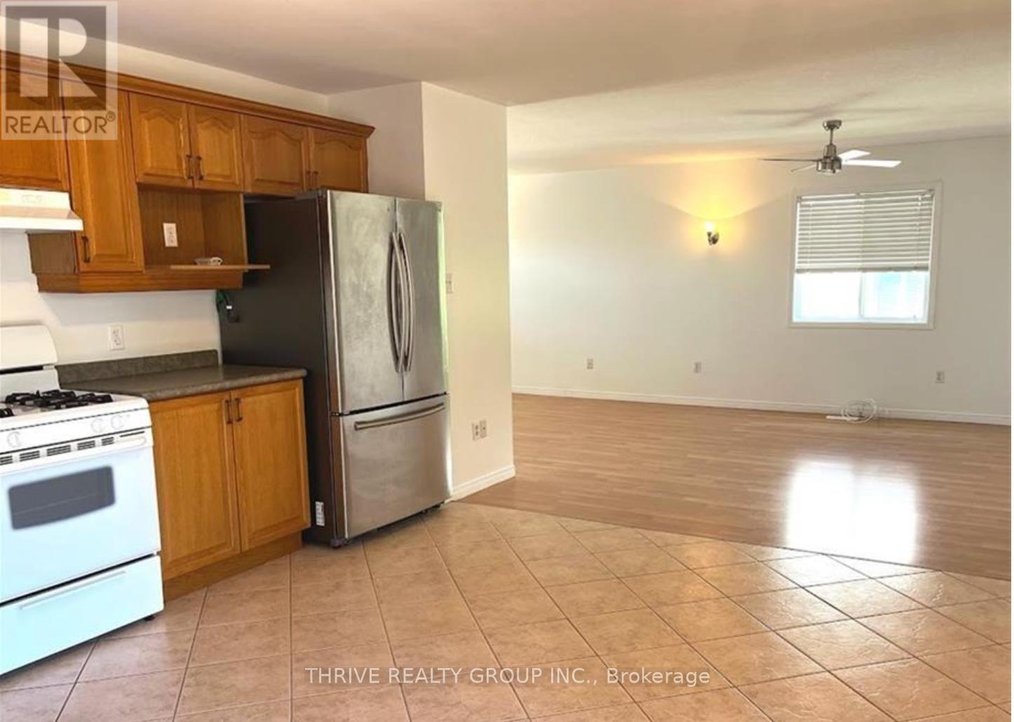 1274 Nicole Avenue, London North, Ontario  N5X 4M7 - Photo 4 - X12757968