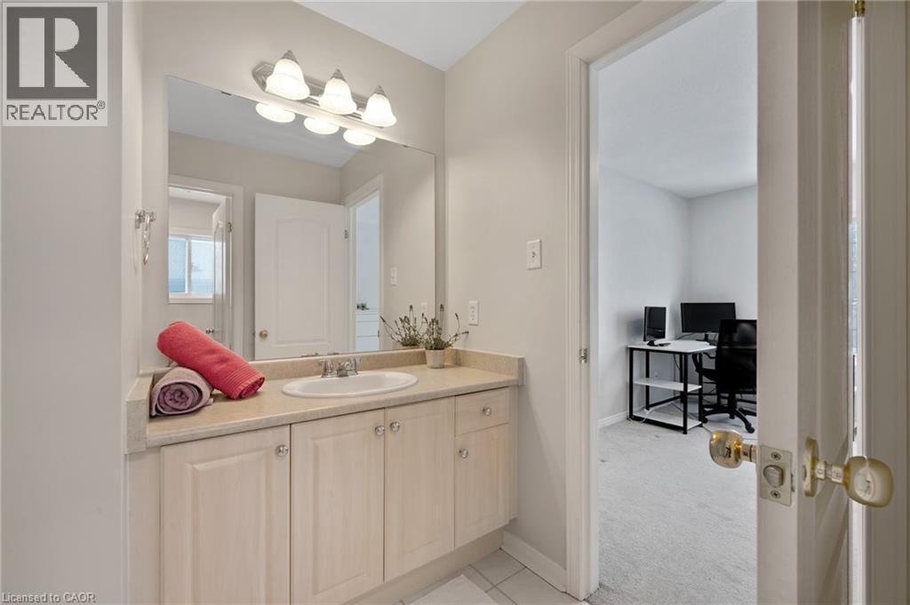 533 Woodfield Court, Kitchener, Ontario  N2P 2S8 - Photo 21 - 40802936