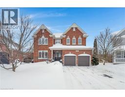 533 WOODFIELD Court, Kitchener, Ontario