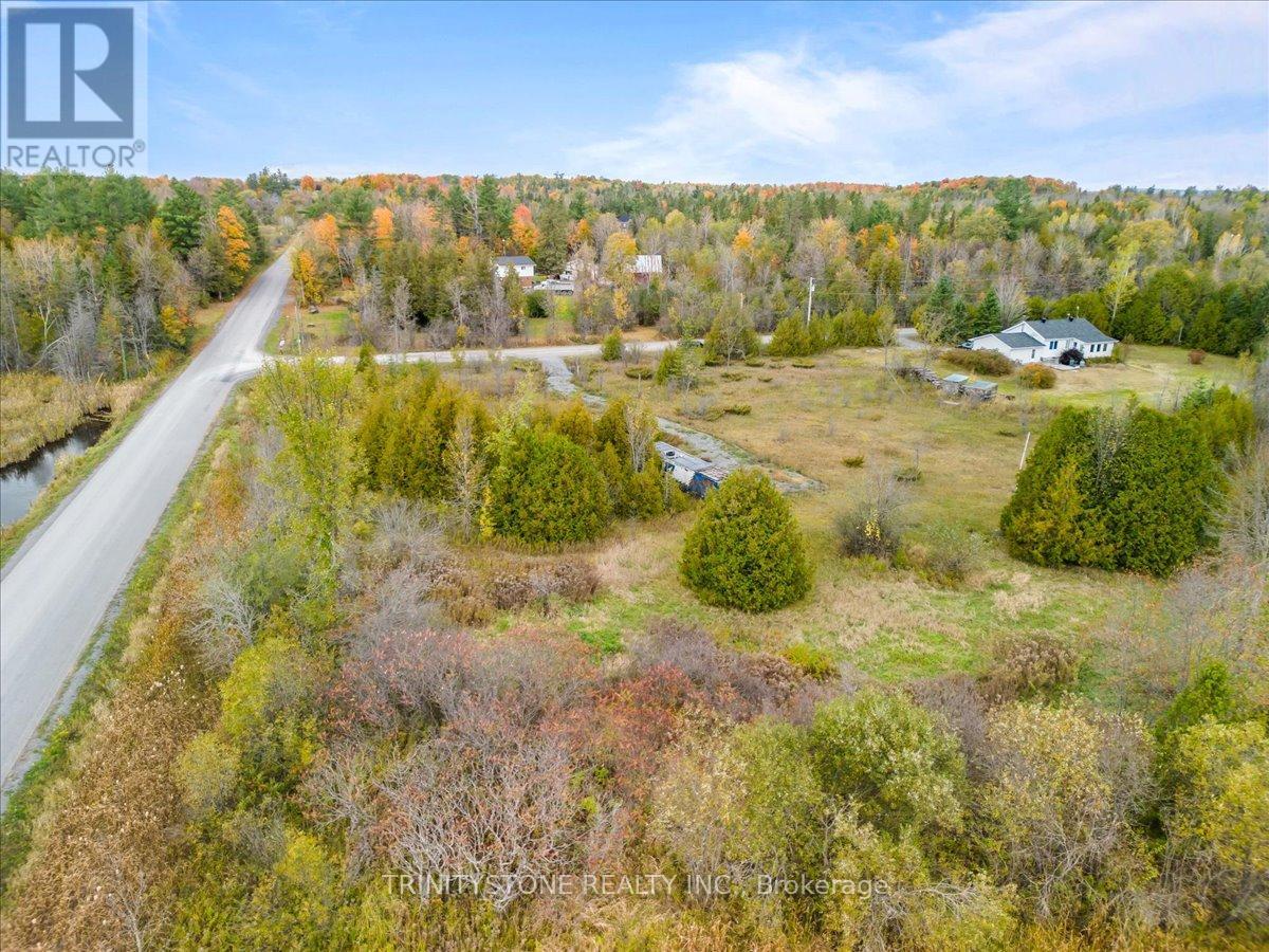 1754 Kilmaurs Side Road, Ottawa, Ontario  K0A 3M0 - Photo 17 - X12755954