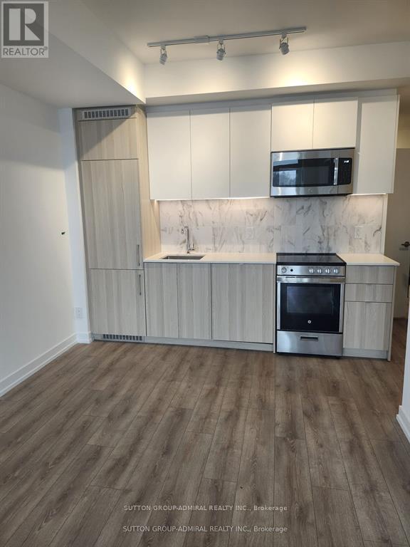 608 - 500 Dupont Street, Toronto, Ontario  M6G 1Y7 - Photo 2 - C12756312