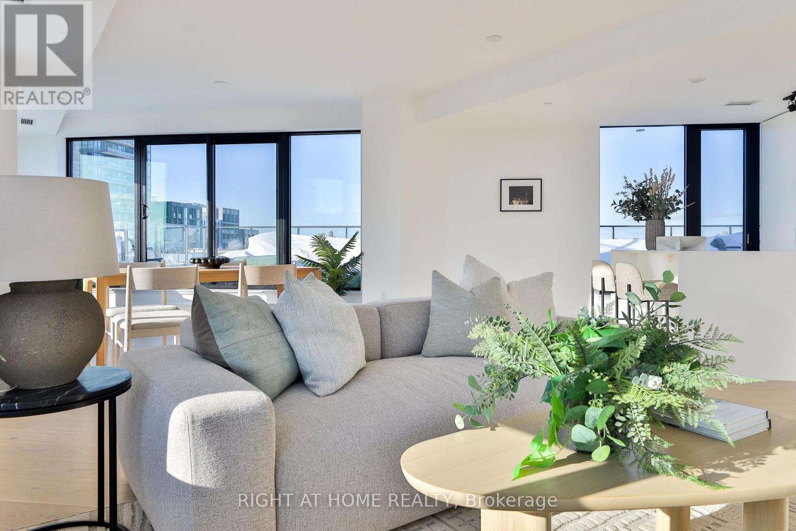 905 - 200 Sudbury Street, Toronto, Ontario  M6J 0H1 - Photo 8 - C12757118