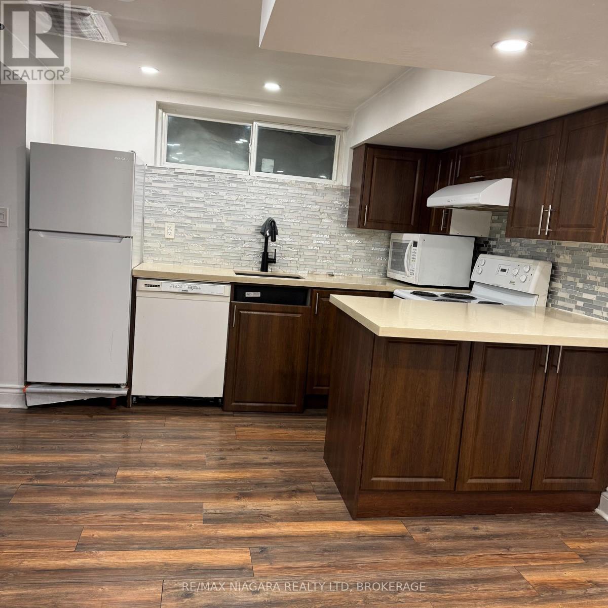 844a Danforth Road, Toronto (Kennedy Park), Ontario  M1K 1H5 - Photo 15 - E12751818