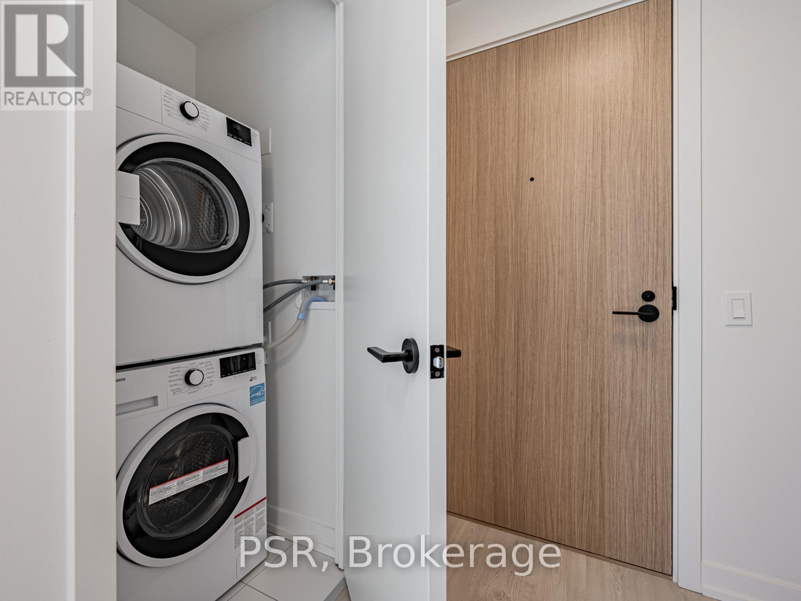 2402 - 35 Parliament Street, Toronto, Ontario  M5A 1G1 - Photo 18 - C12758470