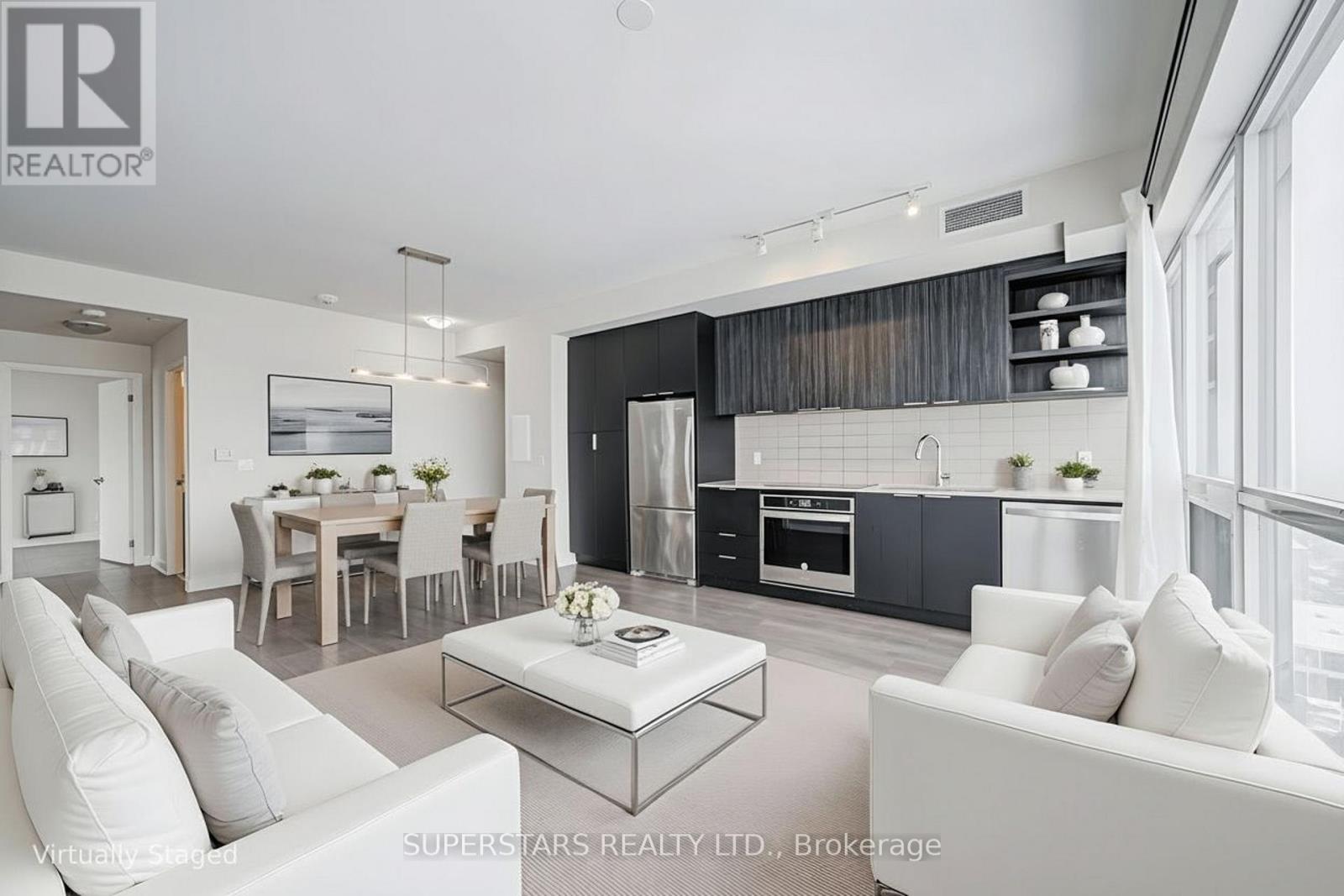 3007 - 6 Sonic Way, Toronto, Ontario  M3C 0P1 - Photo 4 - C12758356