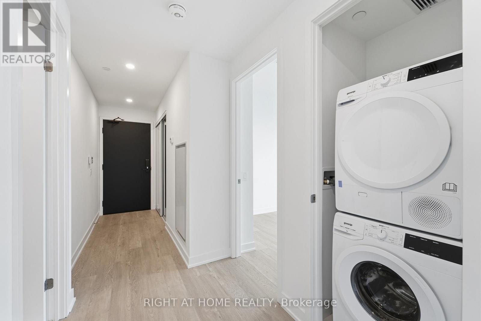 4711 - 88 Queen Street E, Toronto, Ontario  M5C 0B6 - Photo 9 - C12758578