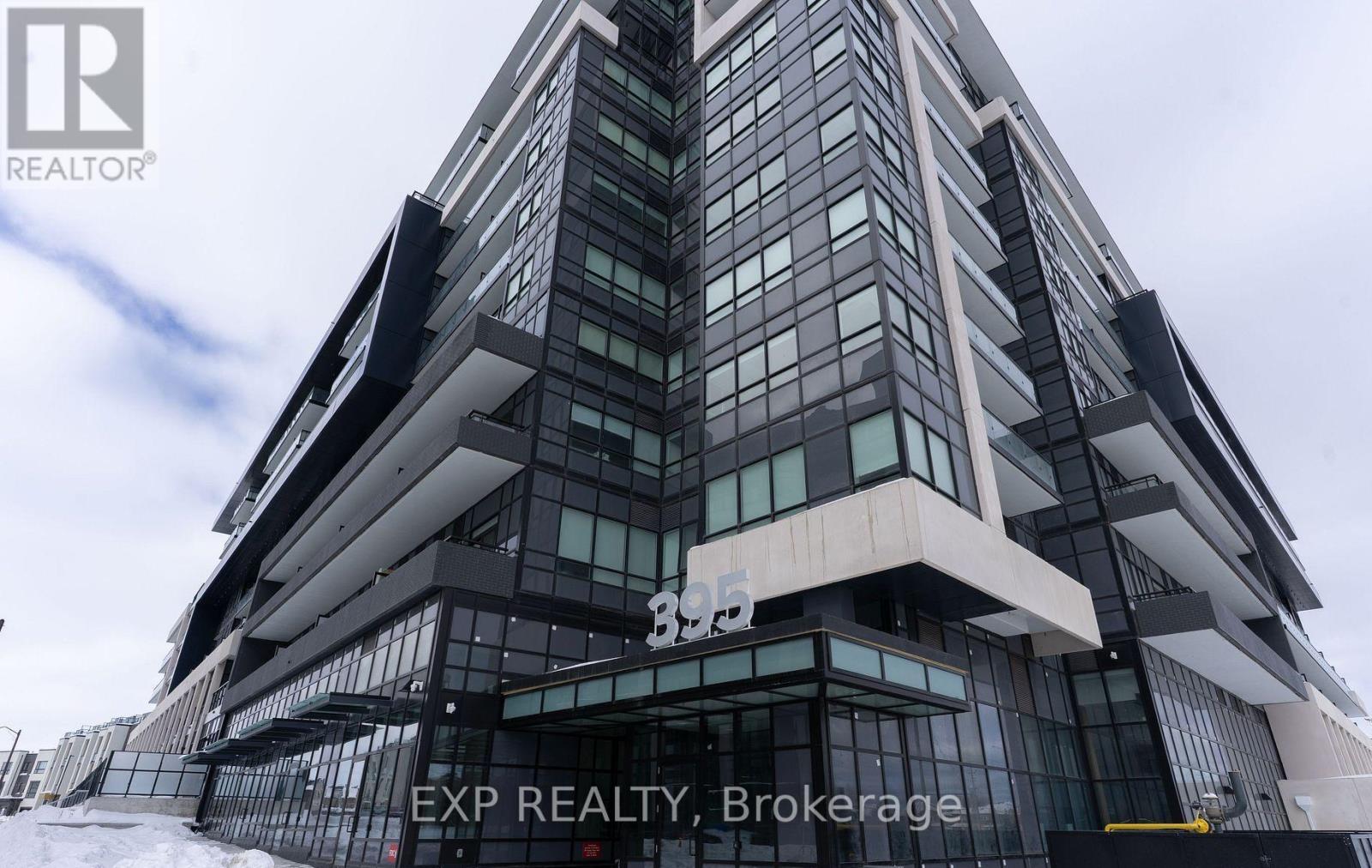 628 - 395 Dundas Street W, Oakville, Ontario  L6M 5R8 - Photo 1 - W12756936