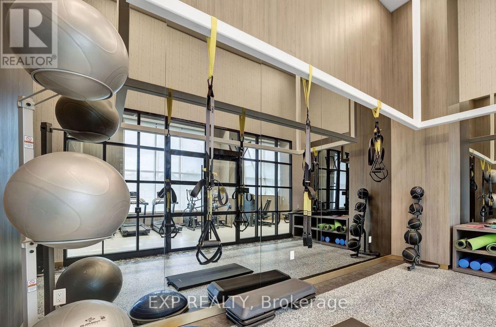 628 - 395 Dundas Street W, Oakville, Ontario  L6M 5R8 - Photo 11 - W12756936