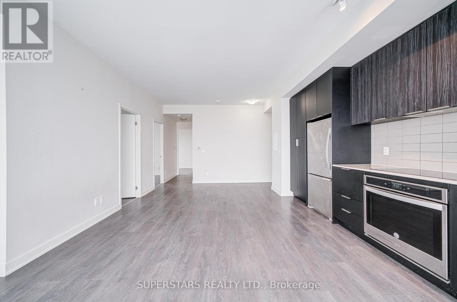 3007 - 6 Sonic Way, Toronto, Ontario  M3C 0P1 - Photo 9 - C12758356