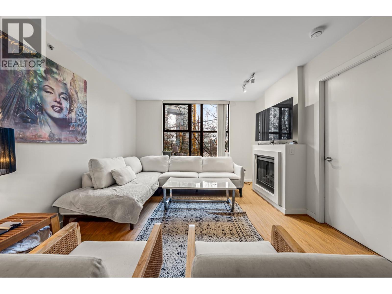 305 989 Beatty Street, Vancouver, British Columbia  V6Z 3C2 - Photo 7 - R3085357