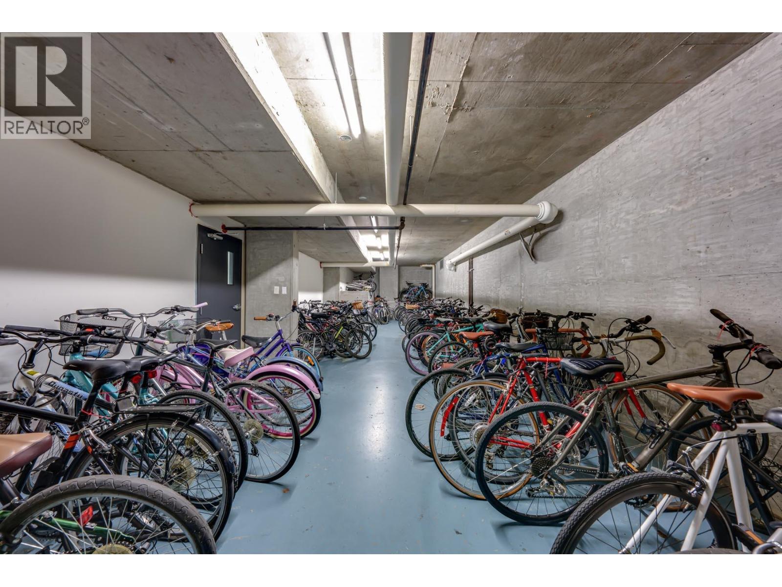 305 989 Beatty Street, Vancouver, British Columbia  V6Z 3C2 - Photo 22 - R3085357