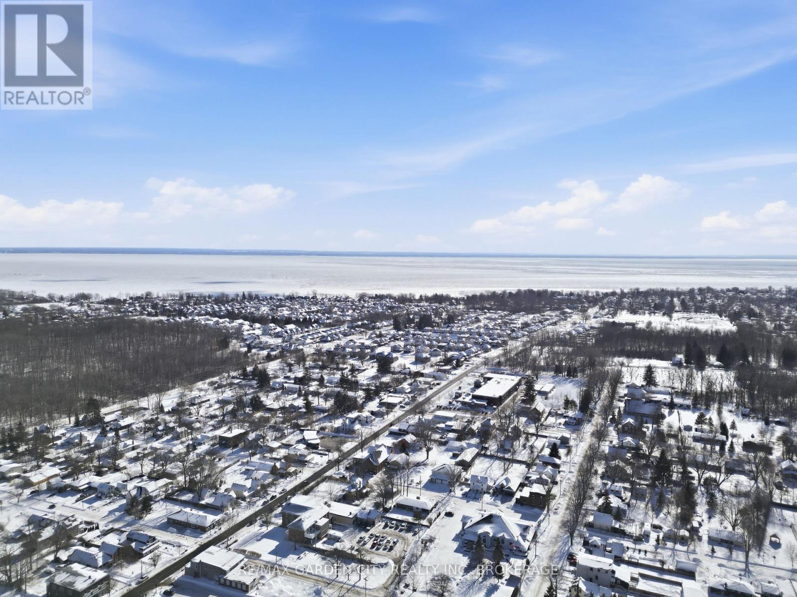 3689 & 3693 Elm Street, Fort Erie (Ridgeway), Ontario  L0S 1N0 - Photo 4 - X12757728