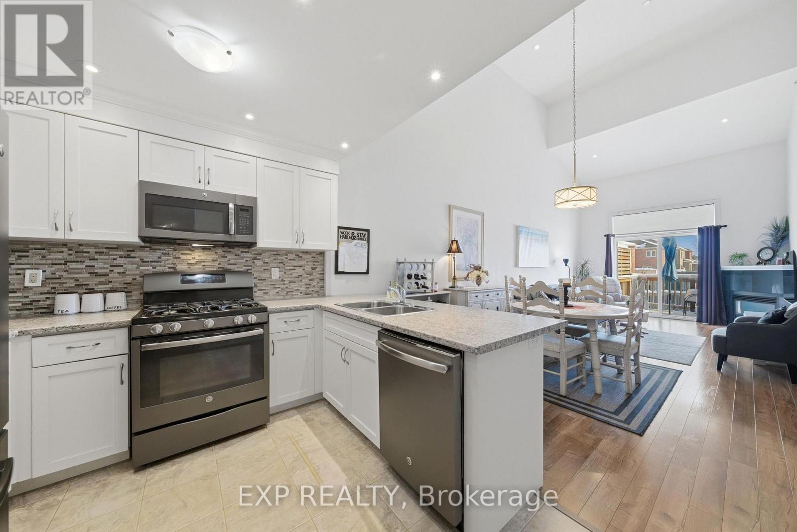 66 Oliver Lane, St. Catharines, Ontario  L2P 0E4 - Photo 6 - X12756832