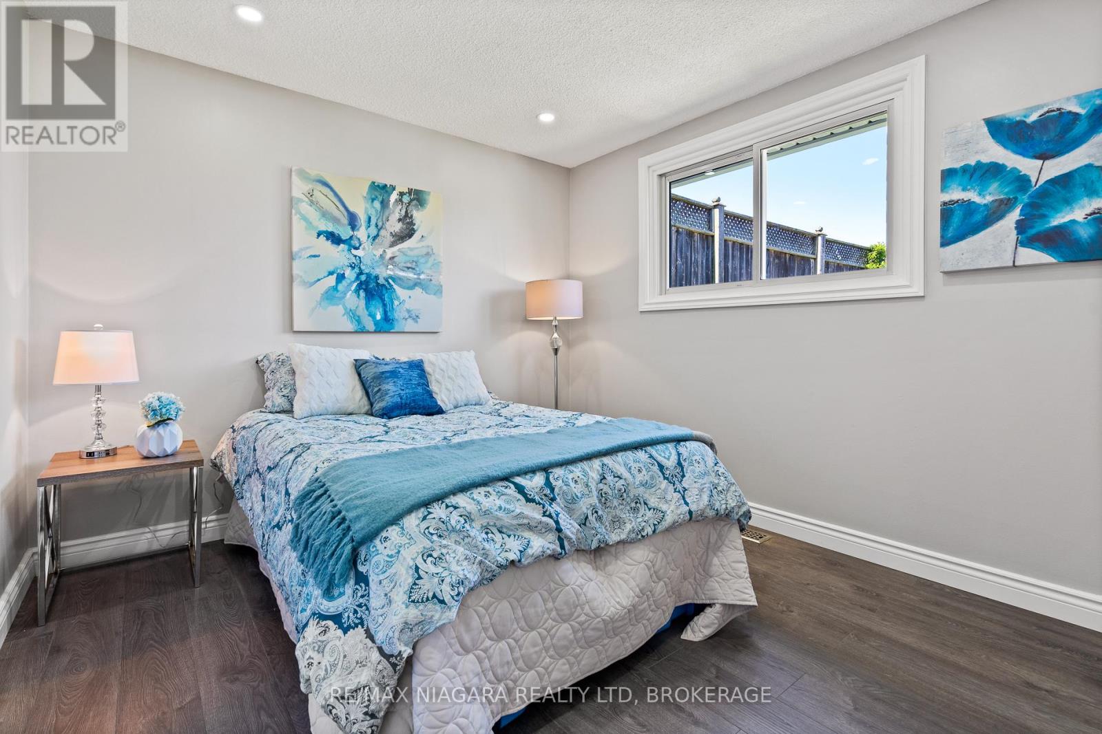 Upper - 8235 Paddock Trail Drive, Niagara Falls (Ascot), Ontario  L2H 1X1 - Photo 13 - X12758220