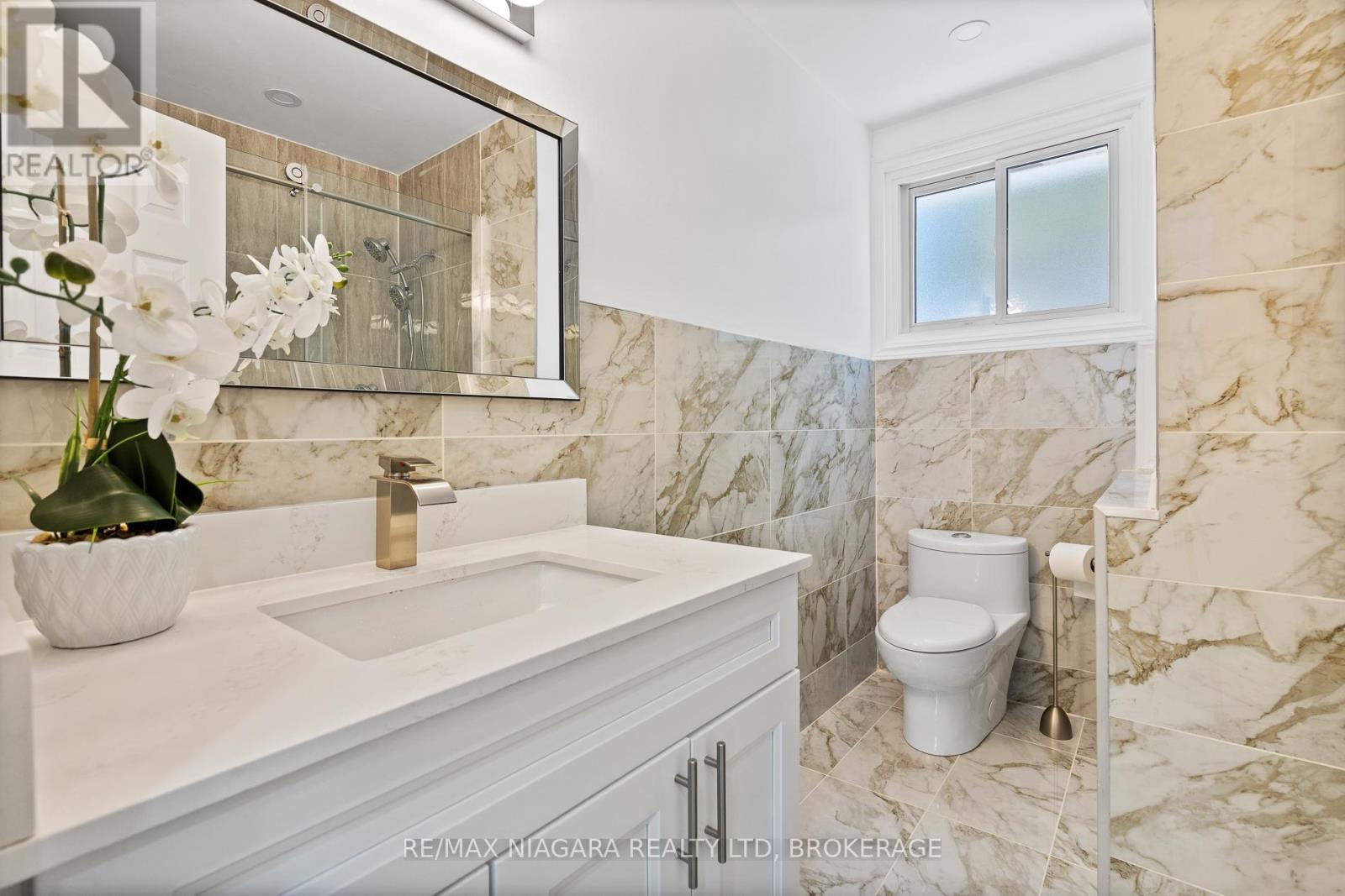 Upper - 8235 Paddock Trail Drive, Niagara Falls (Ascot), Ontario  L2H 1X1 - Photo 16 - X12758220