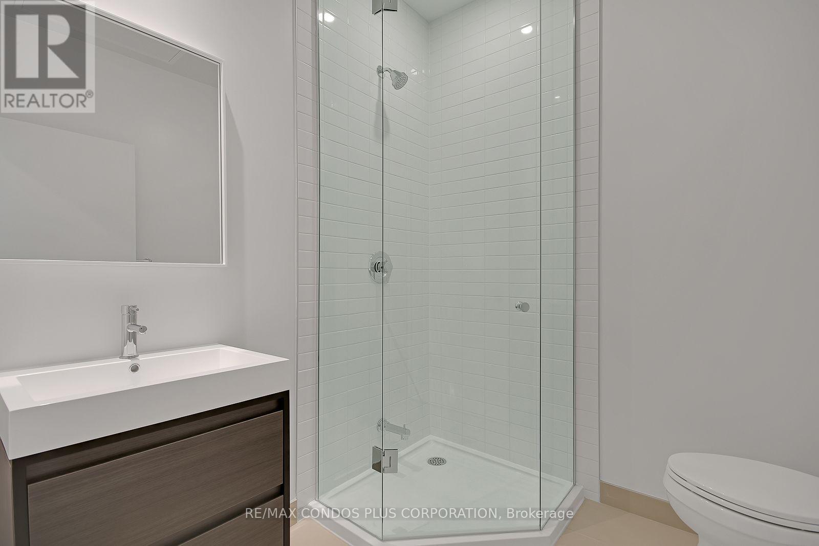 121 - 150 Logan Avenue, Toronto, Ontario  M4M 0E4 - Photo 13 - E12628512