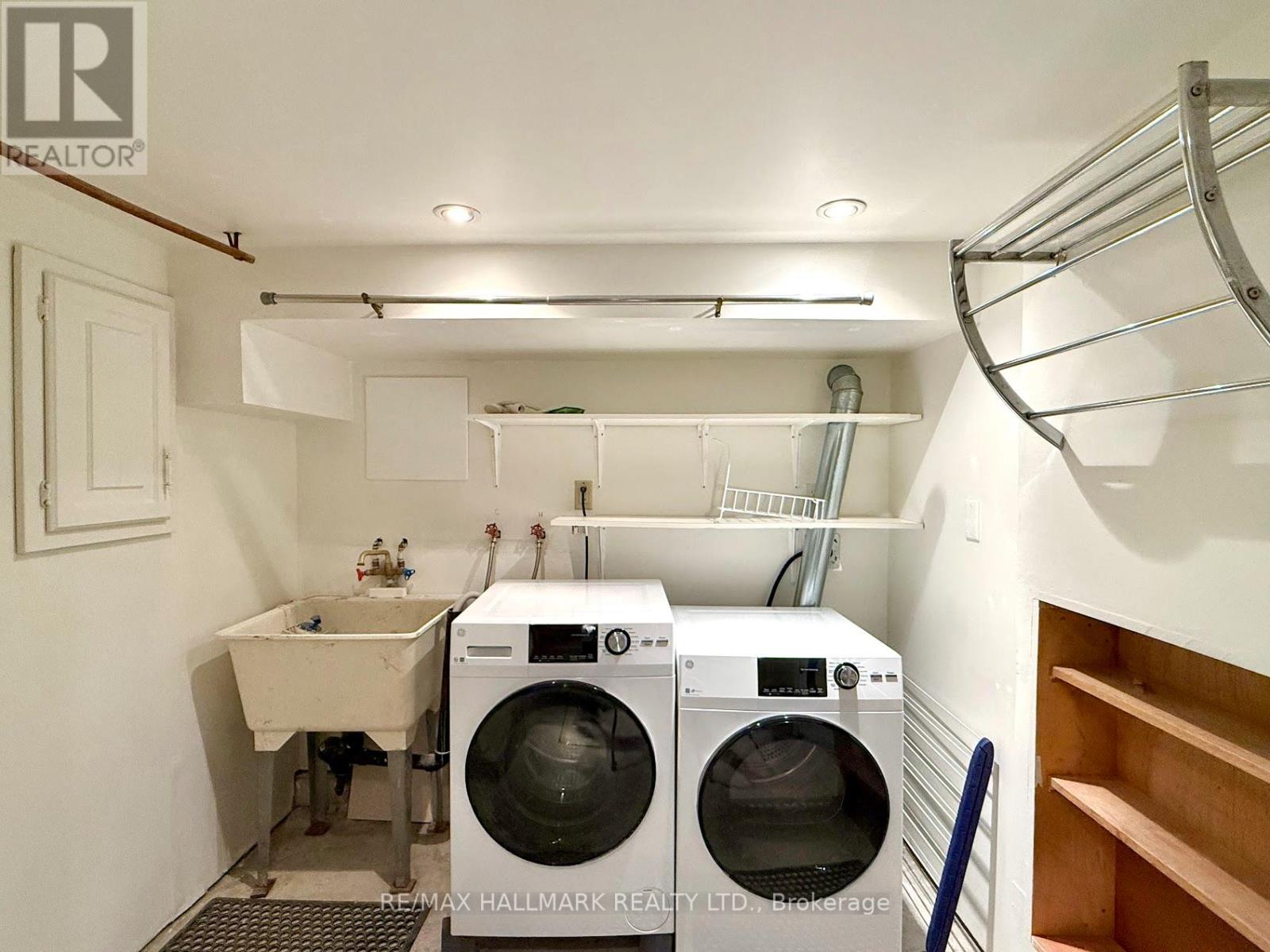 56 Highfield Road, Toronto (Greenwood-Coxwell), Ontario  M4L 2V1 - Photo 40 - E12753958