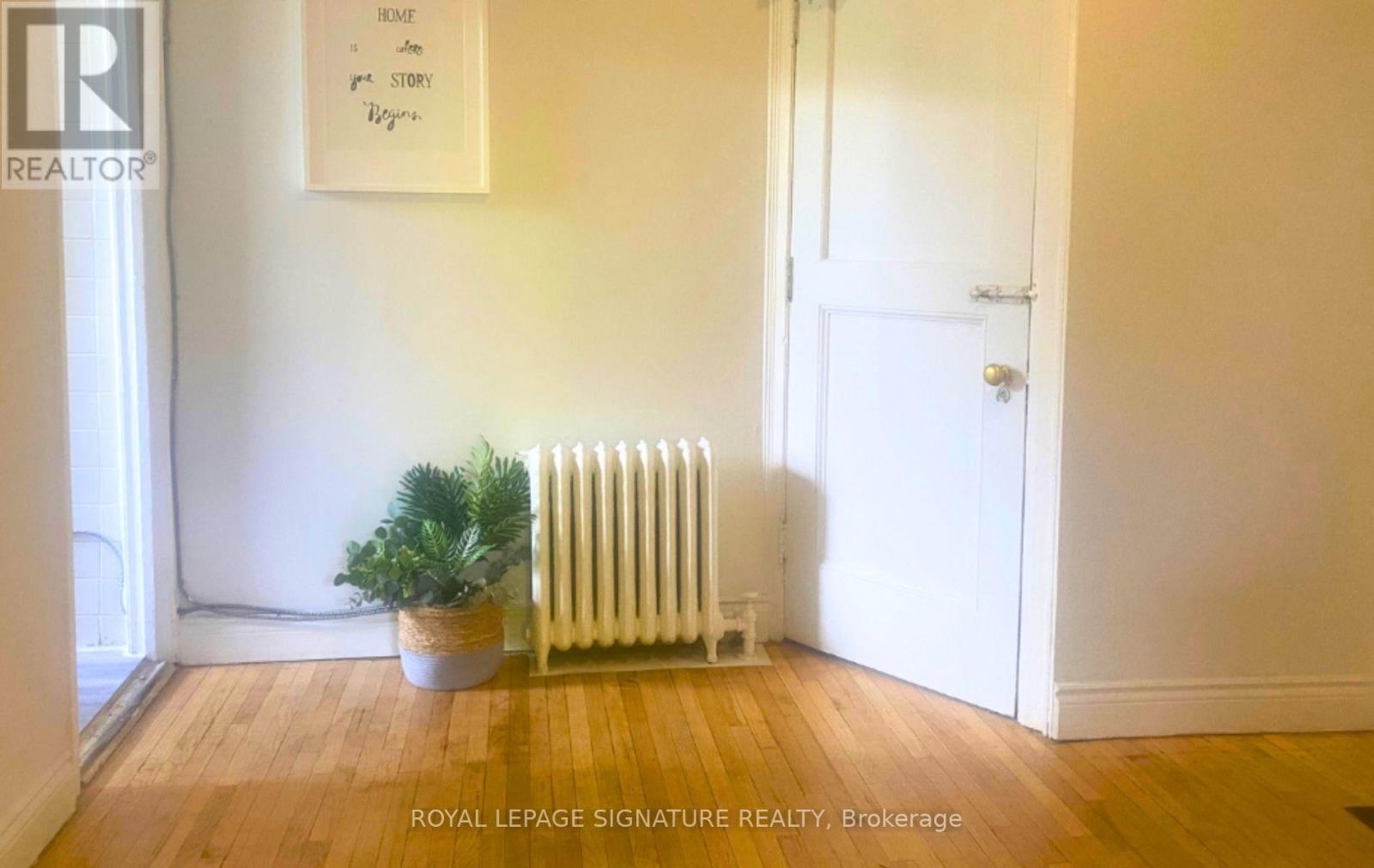 2 - 1 Hamilton Street S, Toronto, Ontario  M4M 2C4 - Photo 2 - E12755720