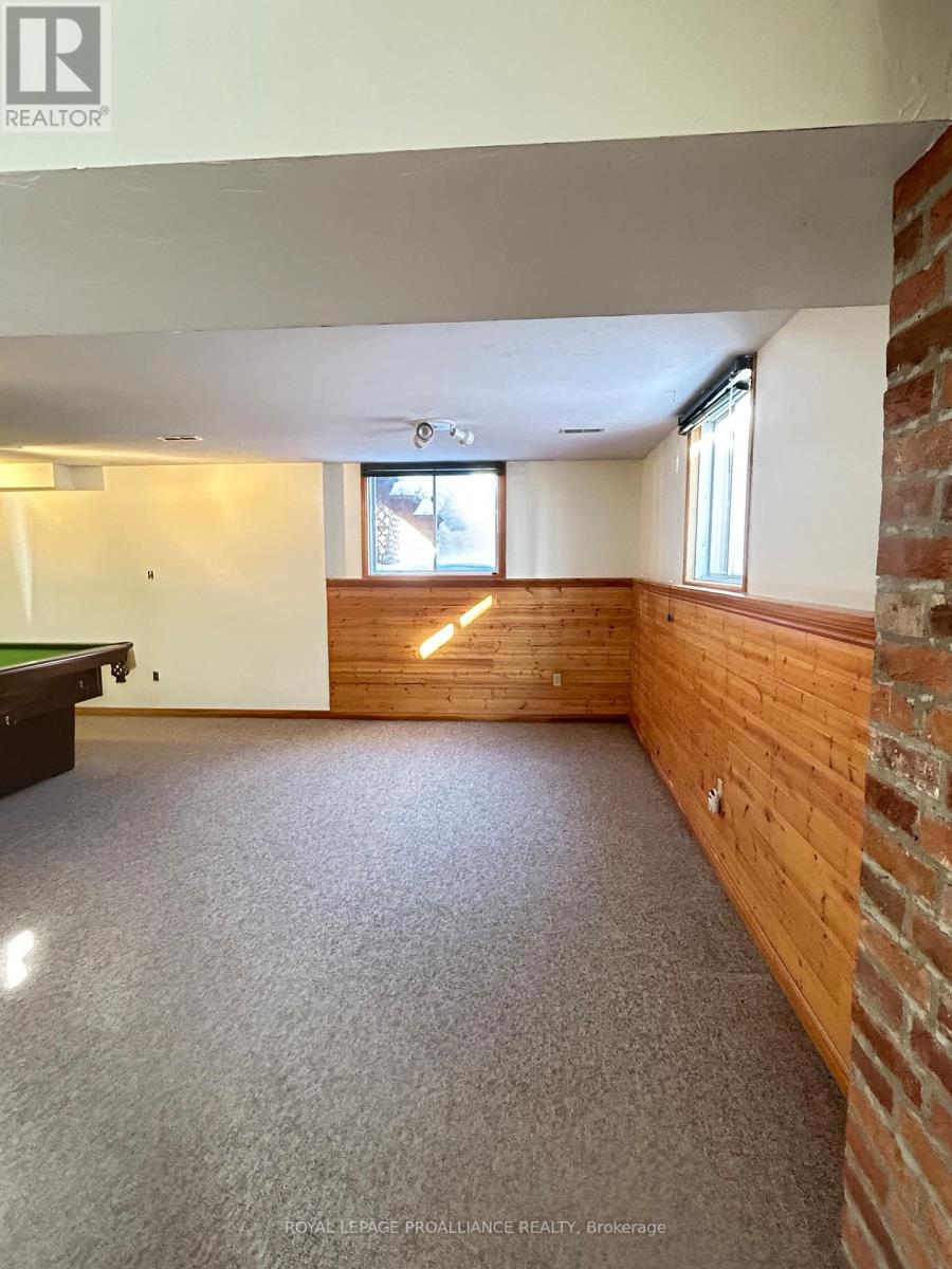 74 Bay Street, Quinte West, Ontario  K8V 1H5 - Photo 26 - X12566748